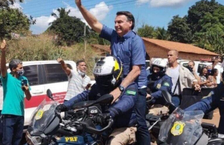 PT aciona MP contra inércia policial por infrações em “motociatas”