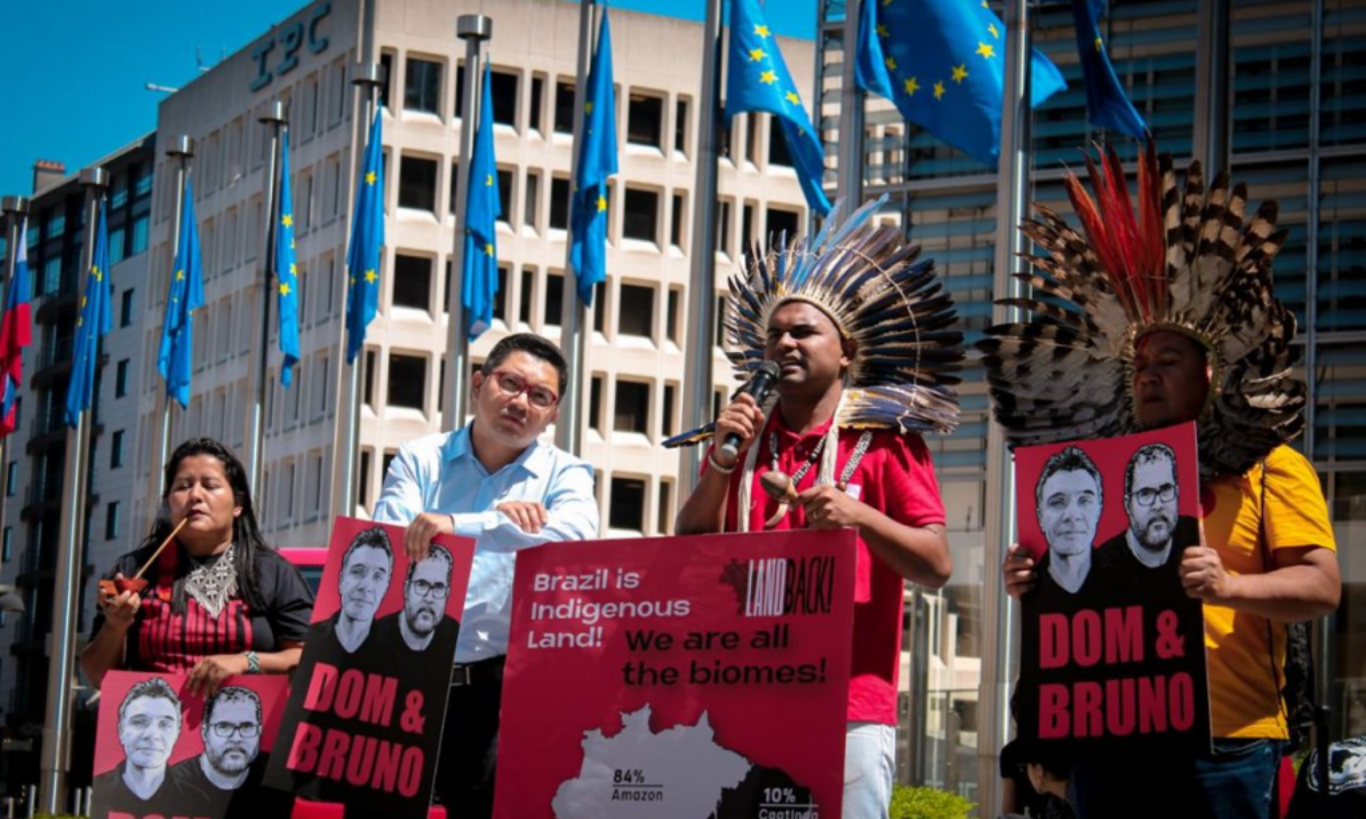 Europa condena crimes que Bolsonaro apoia na Amazônia