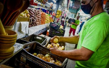 O inferno de Bolsonaro: preço de alimentos segue em alta recorde