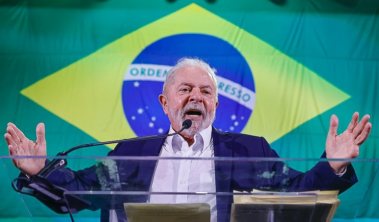 Líderes mundiais e regionais parabenizam vitória de Lula