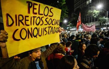 A necessária reconstrução dos direitos humanos no Brasil