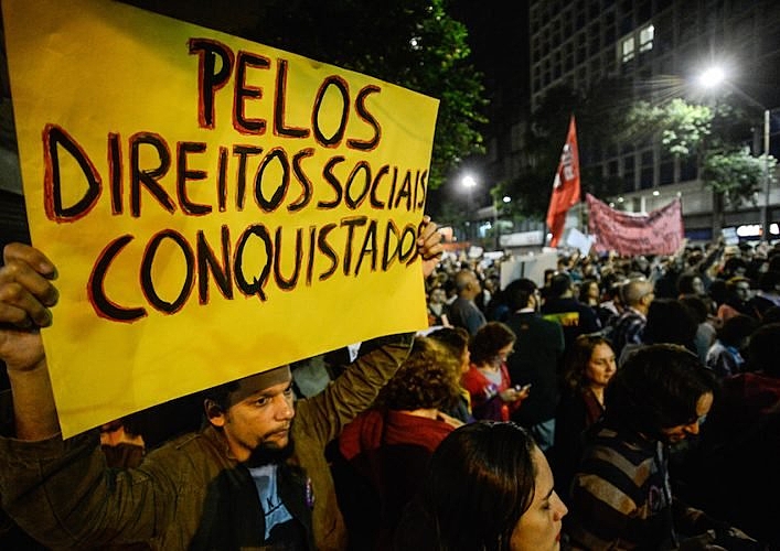 A necessária reconstrução dos direitos humanos no Brasil