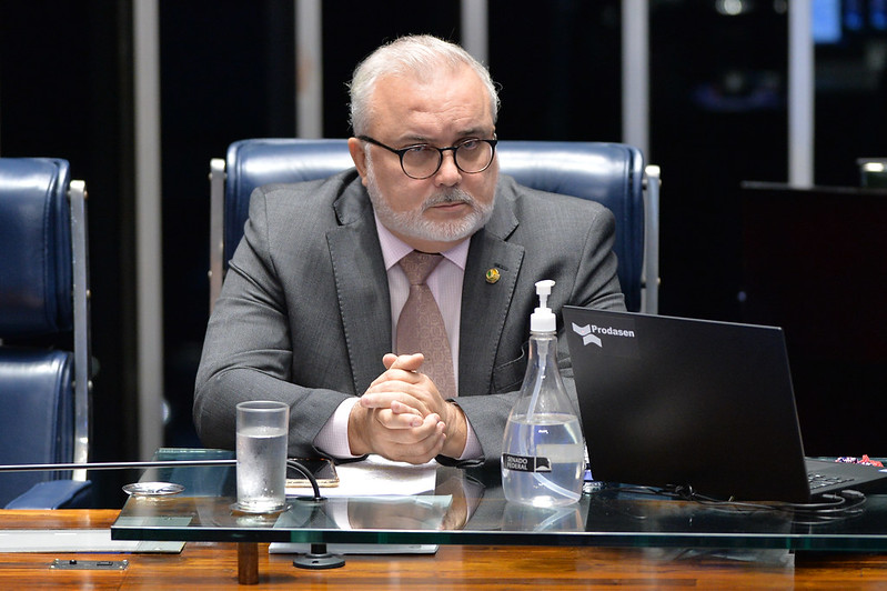 Petrobras deve conhecer novos diretores nesta semana