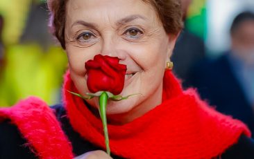 2 mil brasileiras e ex-ministras reafirmam: foi golpe!