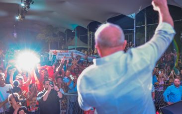 Ato de Lula em Sergipe marca retomada de obras em todo o país