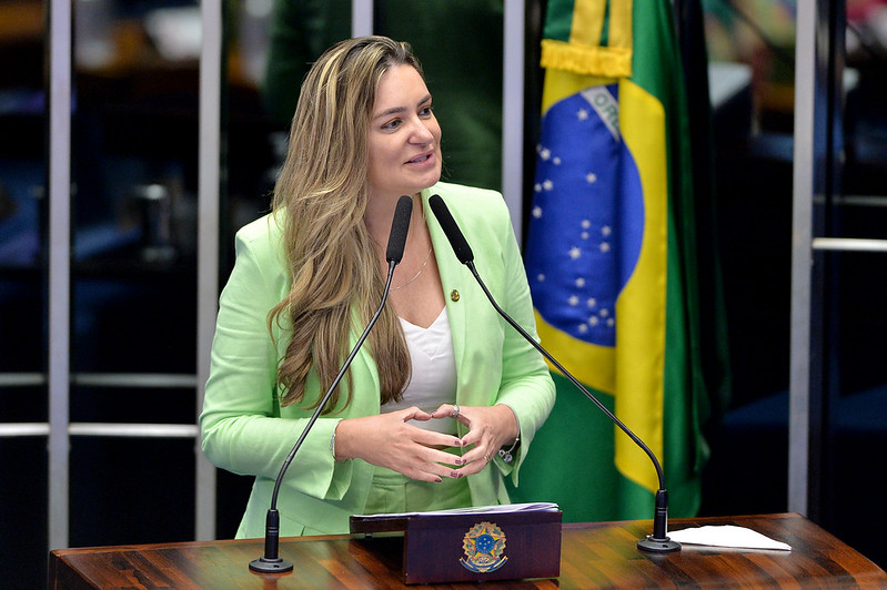 Ter um governo comprometido faz o Brasil crescer, destaca Augusta