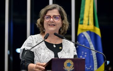 Teresa Leitão destaca aumento da presença feminina na política