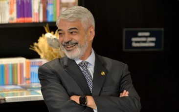 País acelera em 2023: “Com Lula, podemos mais”, diz Humberto