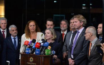 Juros: deputados de 9 partidos pedem que Senado investigue sabotagem do BC