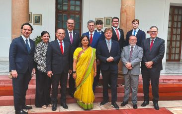 Rogério Carvalho destaca parceria com a Índia em ciência e tecnologia