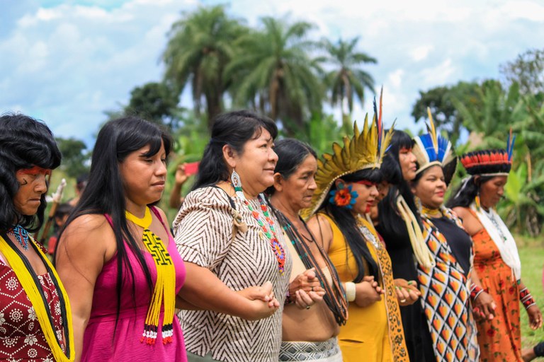 Aprovada inclusão de mulheres indígenas na formulação de políticas públicas