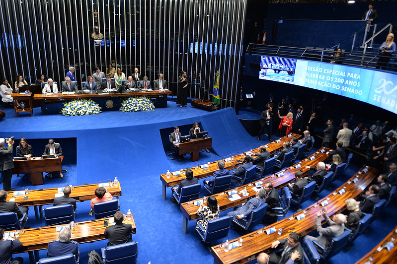 Parlamentares do PT destacam importância do Senado na História do Brasil