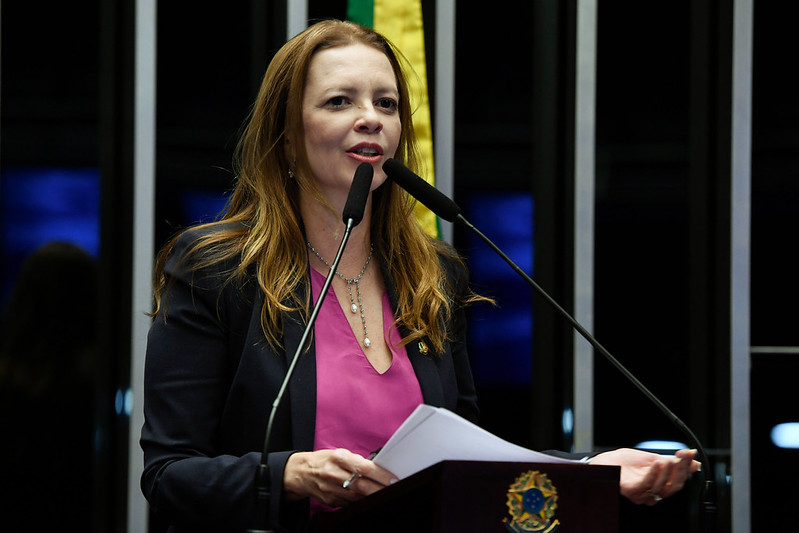 Educação é prioridade do governo Lula, destaca Janaína Farias 