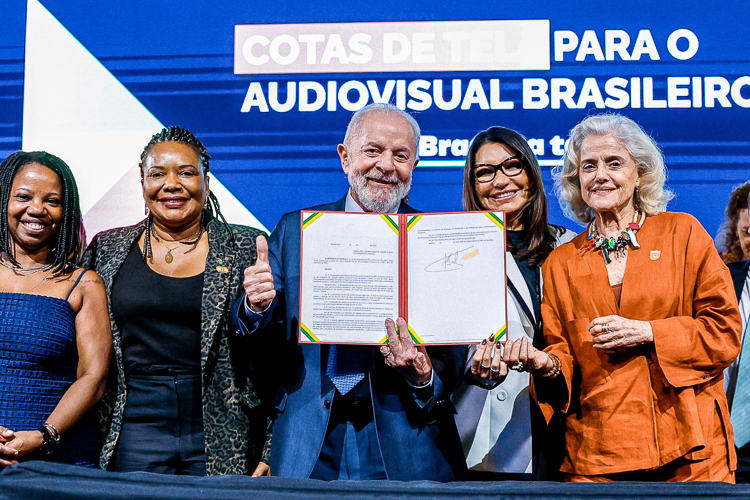 Lula anuncia R$ 1,6 bi ao audiovisual: “Reafirmamos a potência do nosso cinema”