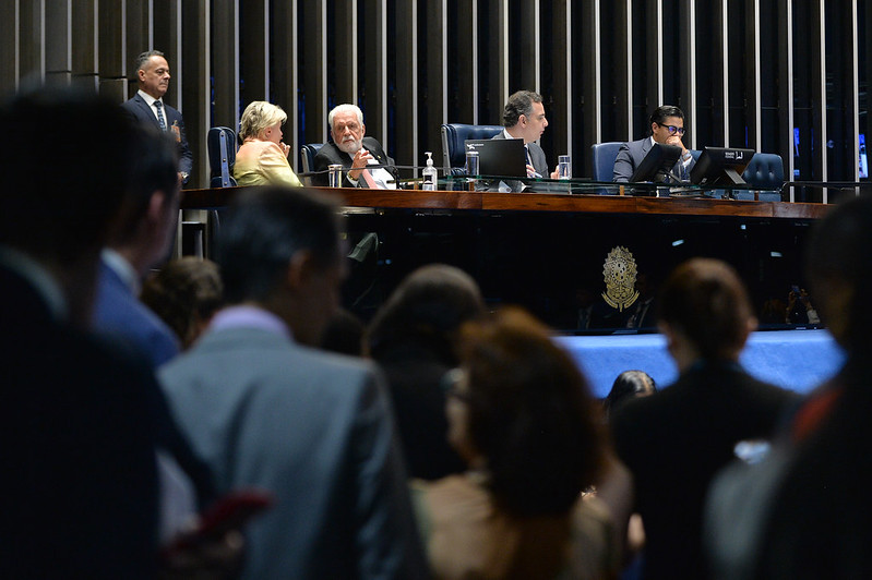 Senado aprova proposta de incentivo econômico e apoio ao empreendedorismo