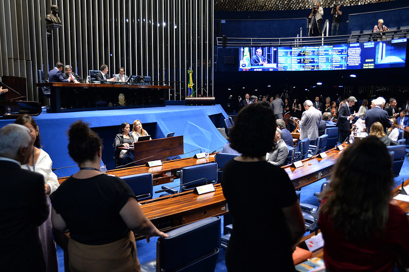 Plenário aprova projeto do PT para proteção de jovens atletas contra abuso sexual