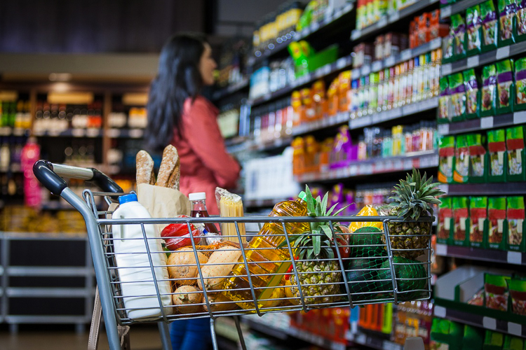 Varejo cresce 0,5% em setembro, com alta de 4,8% em 2024