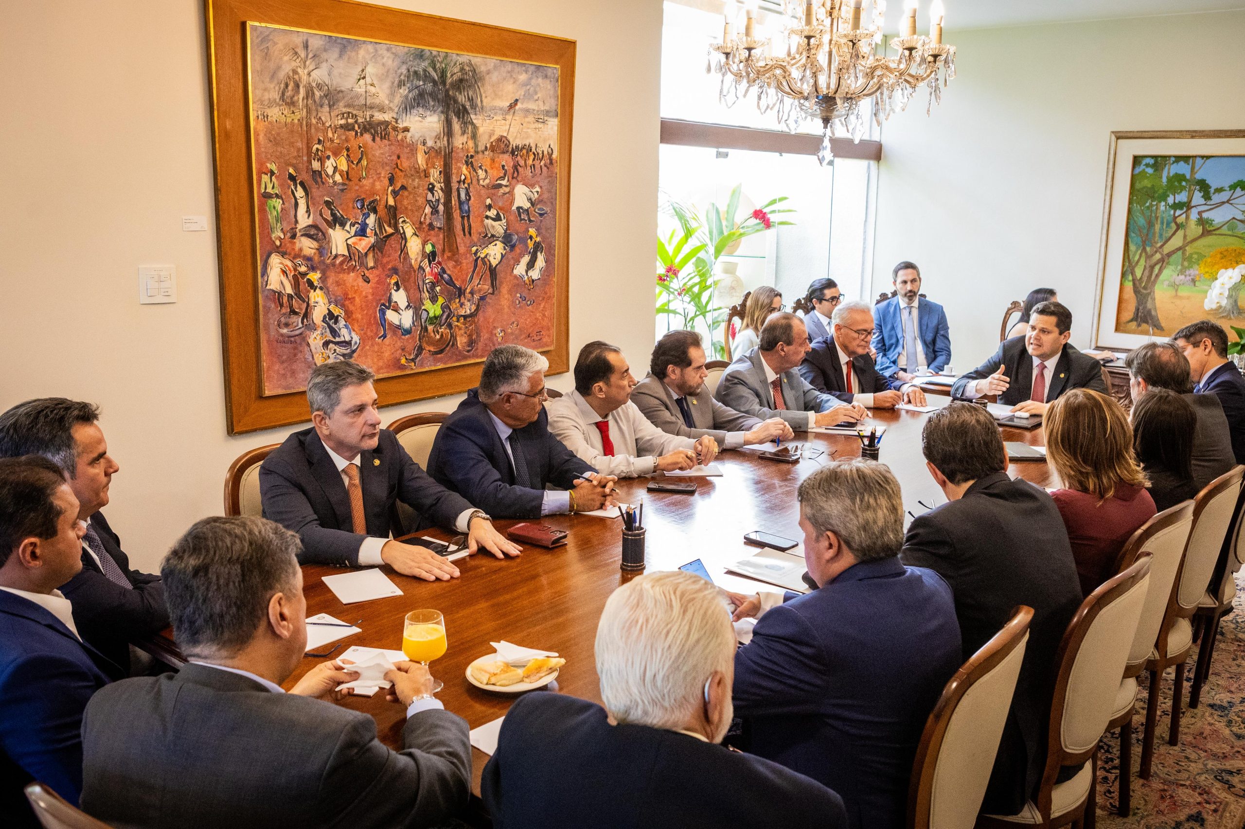 Após reunião de líderes, Rogério Carvalho revela pauta e confirma definição sobre comissões