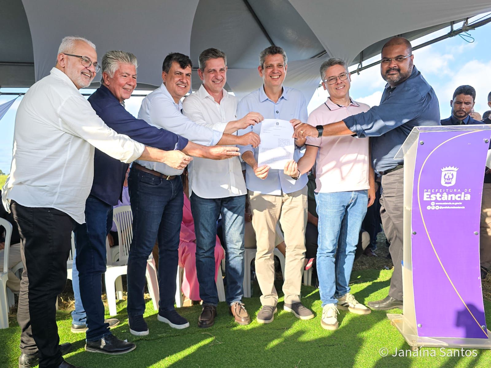 Rogério participa do lançamento da pedra fundamental do campus da UFS em Estância