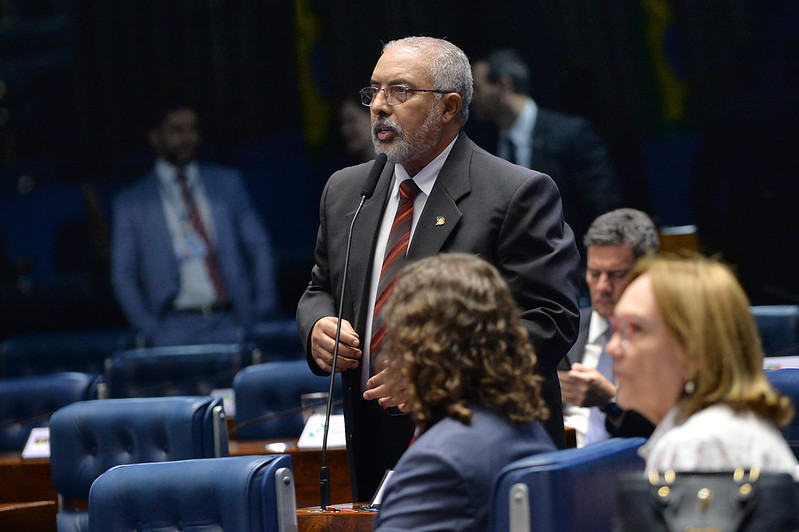 Paim defende atuação da Justiça do Trabalho em processos sobre pejotização