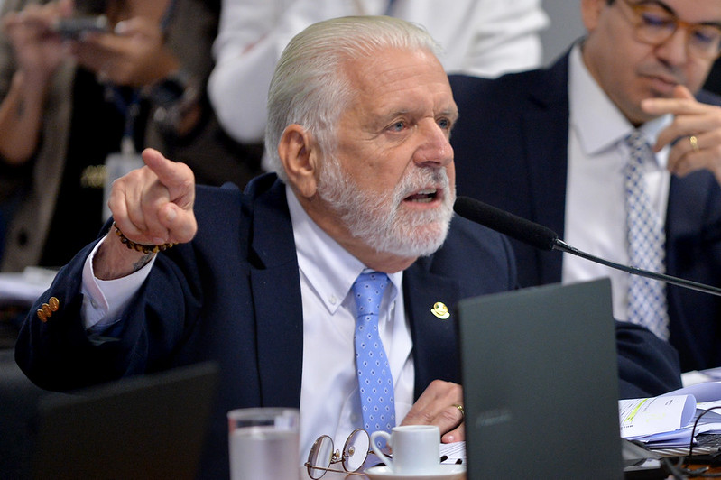 Wagner rebate acusações contra o governo no caso do INSS: “cortina de fumaça por quem se calou quando o problema explodiu”