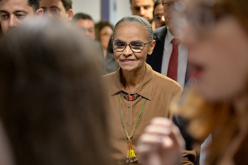 Senadores do PT prestam solidariedade à Marina Silva após ataques misóginos