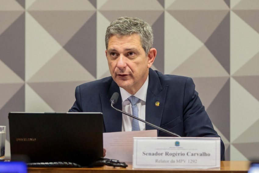 Rogério defende modernização do crédito consignado com proteção aos trabalhadores