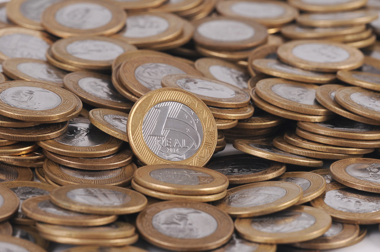 Superávit primário atinge R$ 74 bilhões até abril