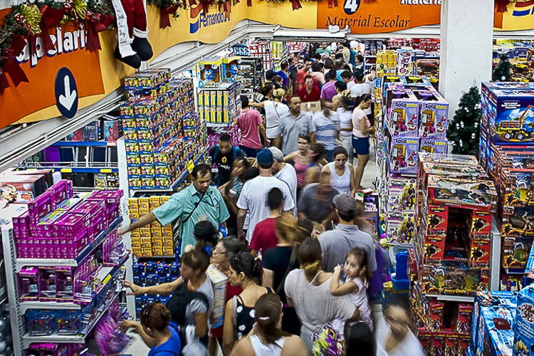 Emprego formal avança: abril tem melhor saldo desde 2020