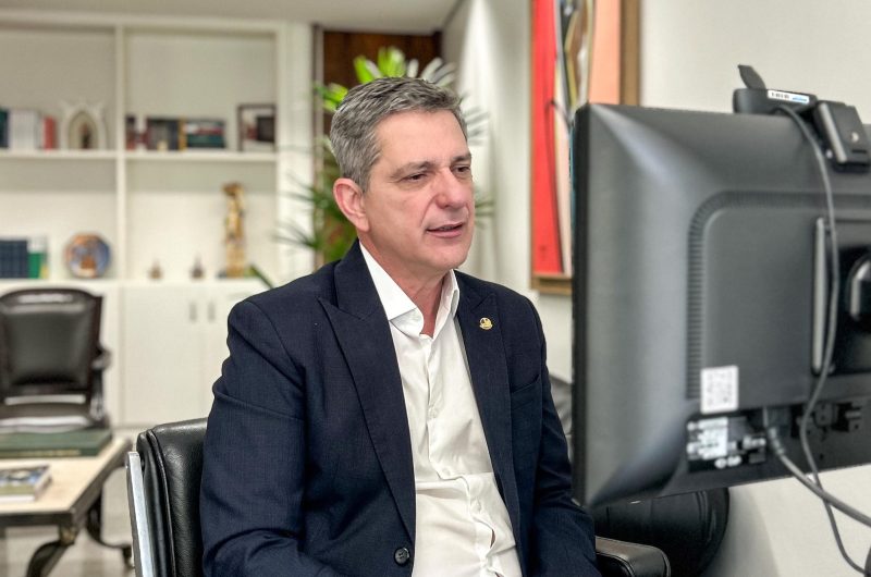 Senador Rogério denuncia obstrução política e defende ações econômicas do governo Lula em entrevista à Veja