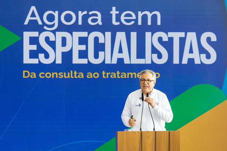 Agora Tem Especialistas: programa irá reduzir filas e agilizar diagnósticos