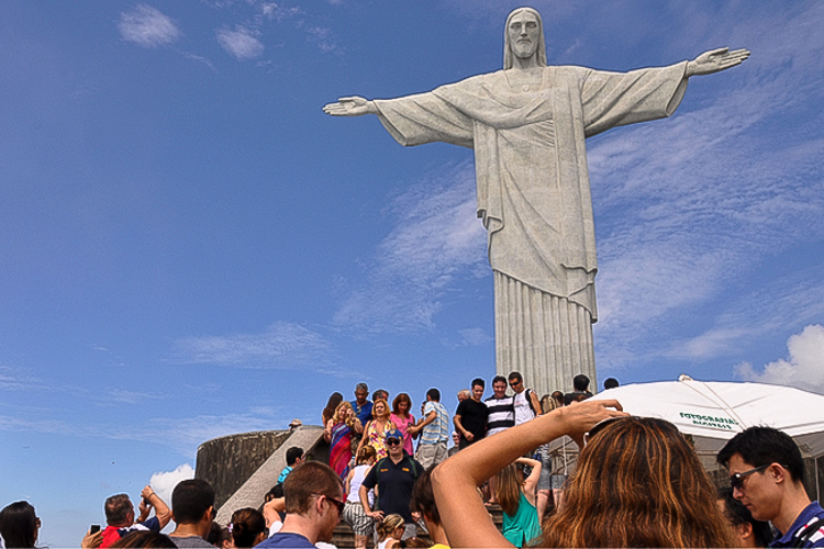 Brasil em alta: turismo internacional cresce quase 50%