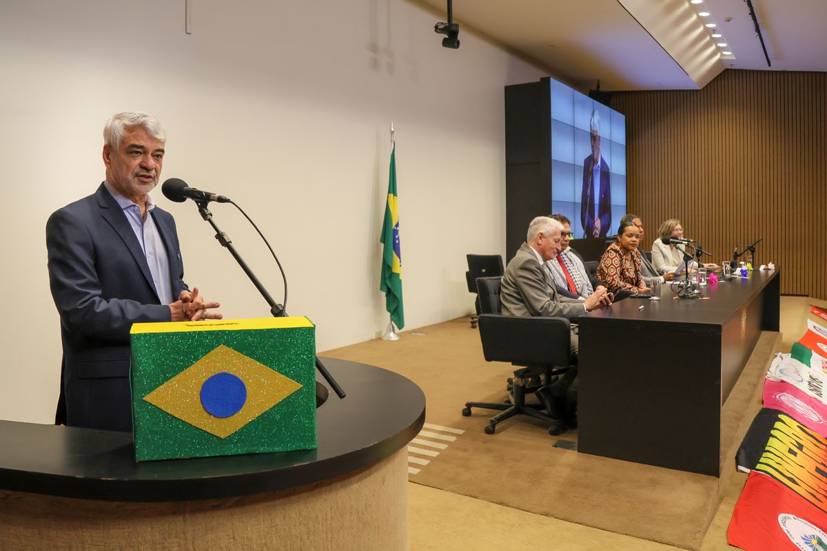 Humberto defende participação no Plebiscito Popular Por um Brasil Mais Justo