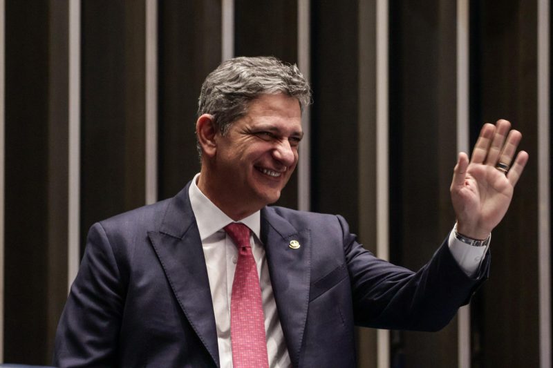 Pela sétima vez consecutiva, senador Rogério é reconhecido entre os 100 parlamentares mais influentes do Congresso Nacional