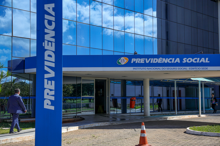 Governo inicia nesta quinta (24/7) ressarcimento a aposentados do INSS com R$ 3,31 bilhões