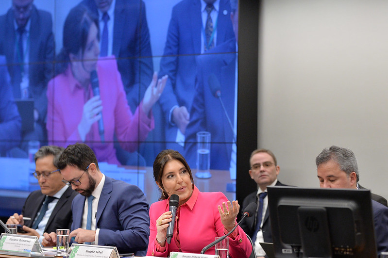 Valorização do salário mínimo é prioridade do governo do presidente Lula