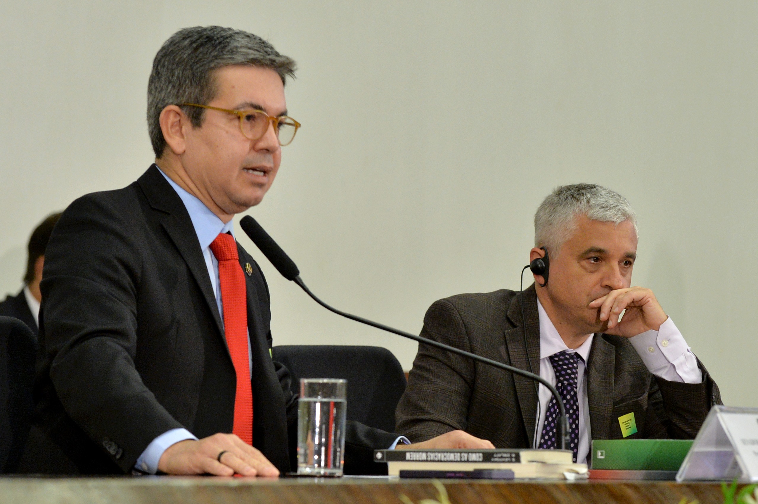 Autor de ‘Como as Democracias Morrem’ diz no Senado que STF foi a garantia da democracia no Brasil