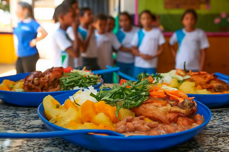 Pnae solidifica protagonismo do Brasil na alimentação escolar mundial