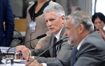 Depoimento revela esquema financeiro das fraudes e deputado petista vê conexão política