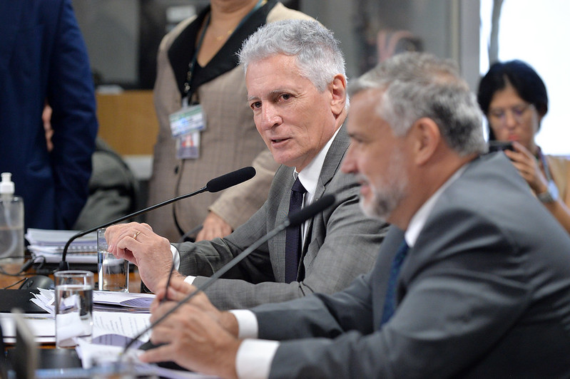 Depoimento revela esquema financeiro das fraudes e deputado petista vê conexão política