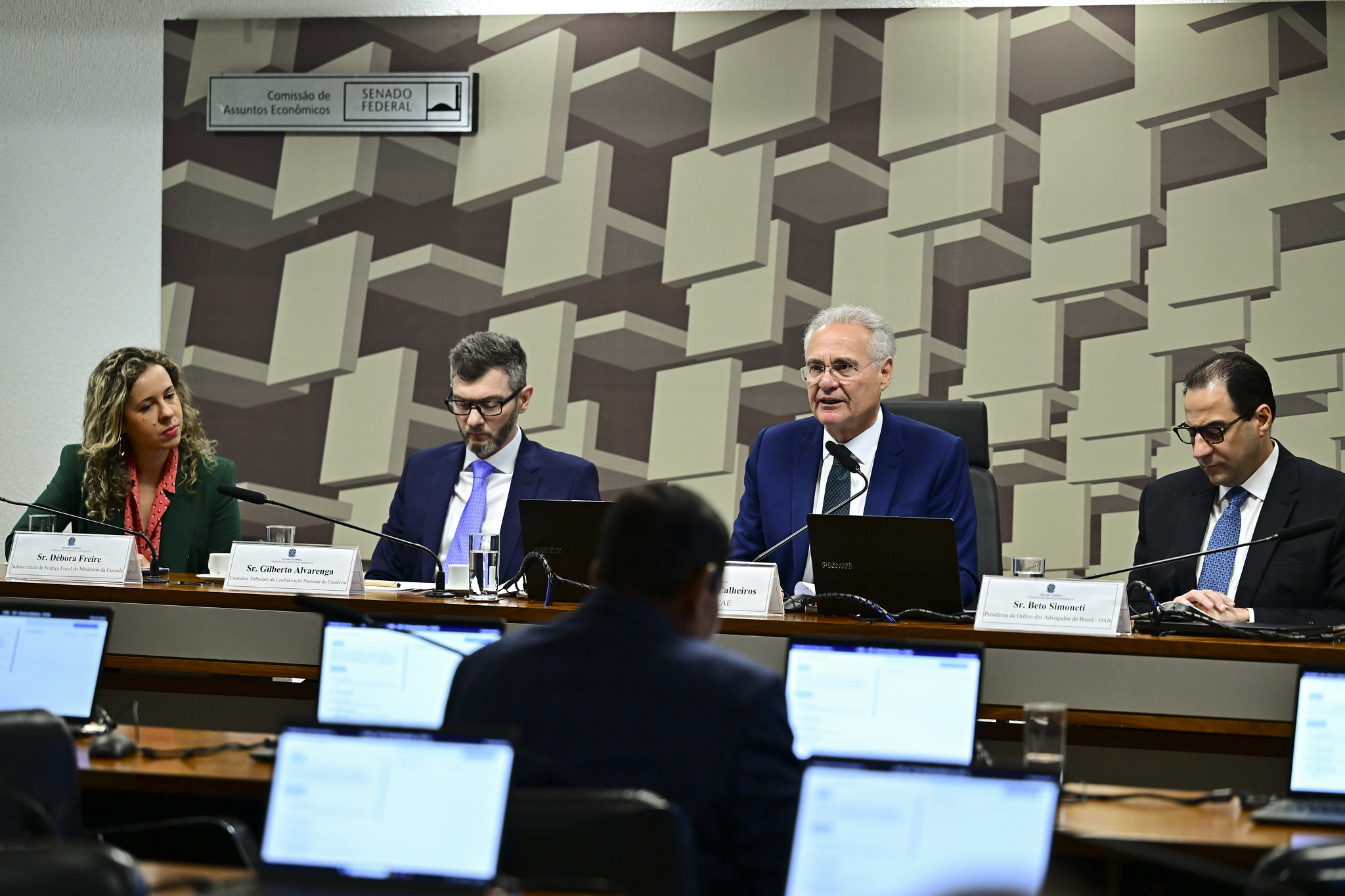 Justiça tributária e eficiência econômica são destaques em terceiro debate sobre PL do IR zero