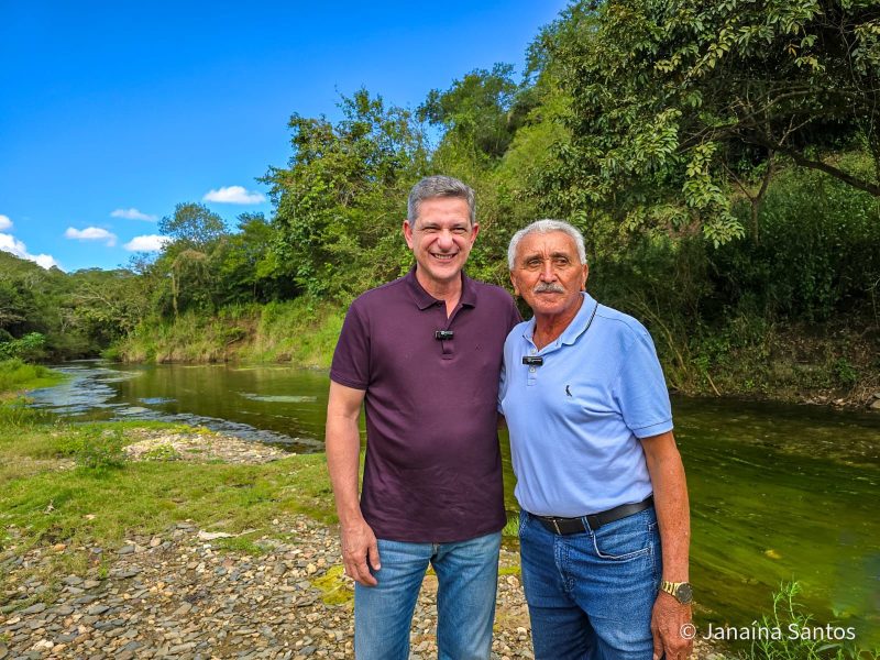 Senador Rogério e prefeito de Pedra Mole discutem projeto de orla sustentável às margens do Rio Vaza-Barris