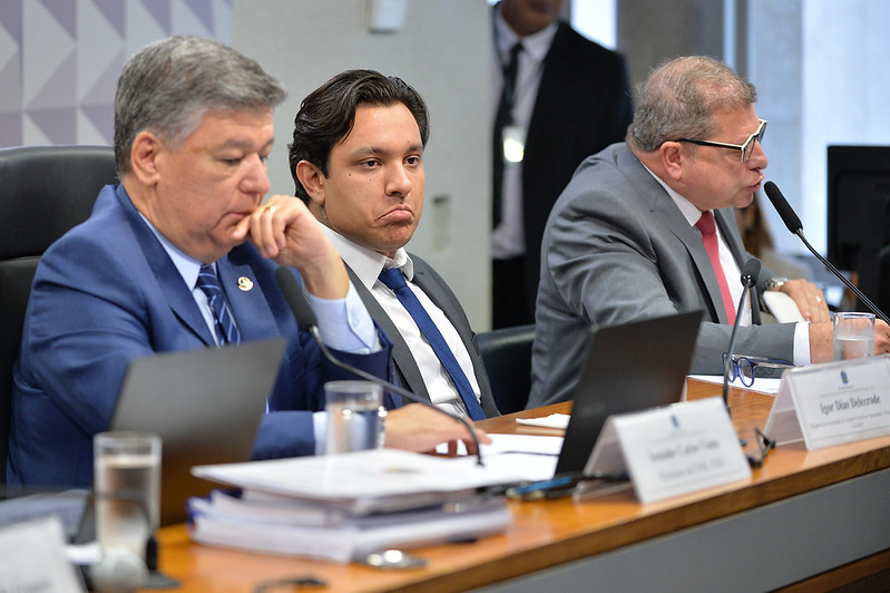 Hacker do INSS fica em silêncio na CPMI, mas investigações revelam elo em fraude bilionária contra aposentados