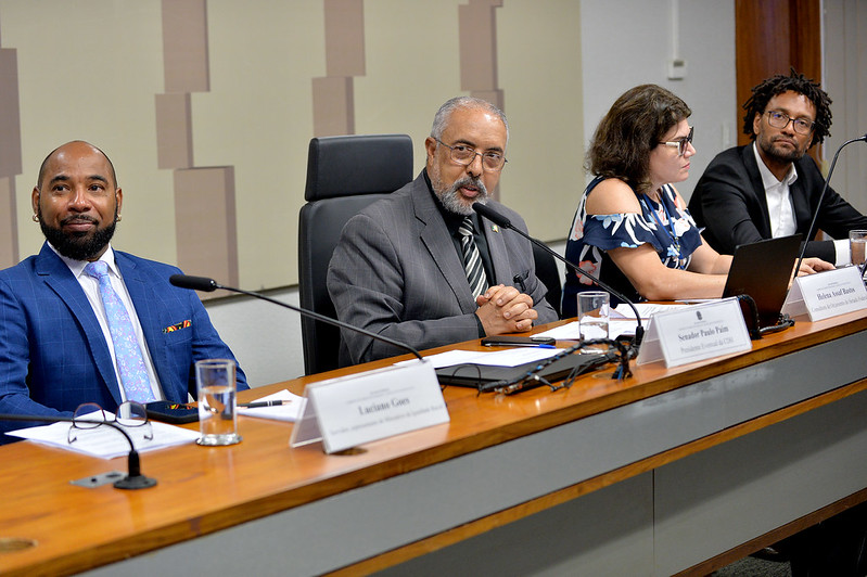 Debate aponta urgência de mecanismos permanentes contra desigualdades raciais