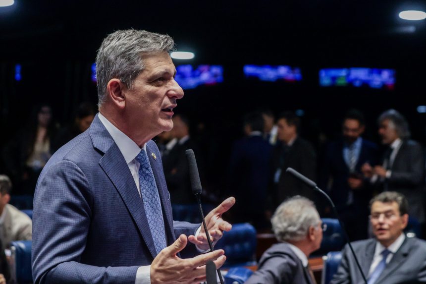 Com voto do PT, Senado aprova aposentadoria especial para agentes de saúde