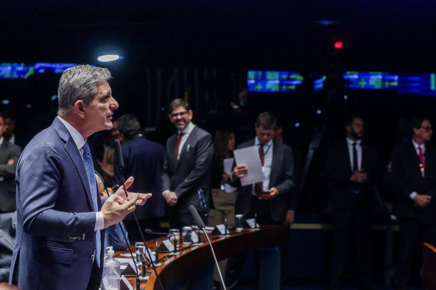 Senador Rogério celebra aprovação unânime de aposentadoria especial para agentes comunitários de saúde