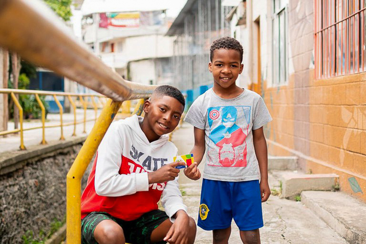 Em 12 anos, quase metade dos jovens do Bolsa Família deixaram o CadÚnico
