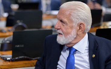 Jaques Wagner aprova mudança no Fundo de Ciência e Tecnologia para ampliar investimento em inovação