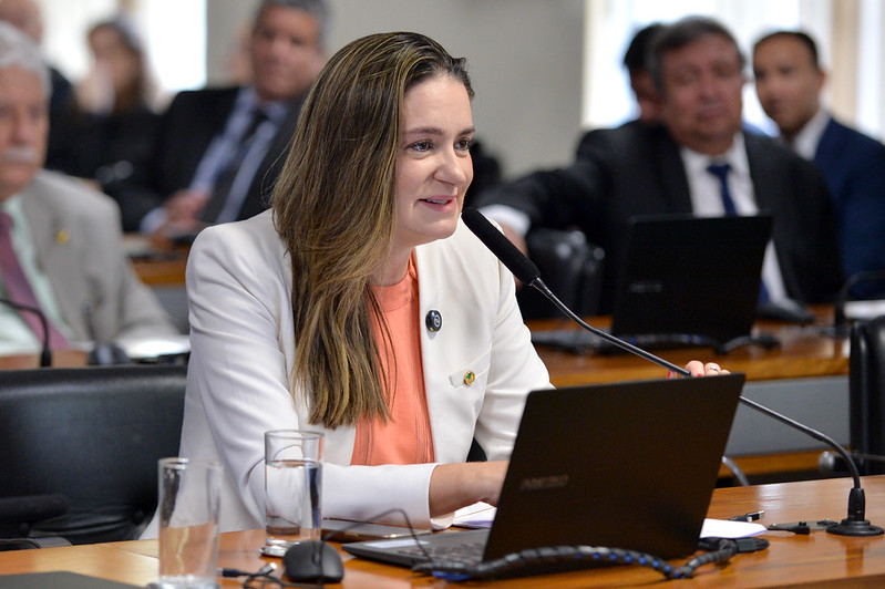 Regulamentação da profissão de arteterapeuta avança no Senado