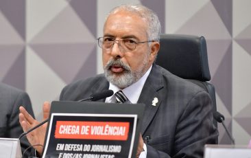 Em audiência promovida por Paim, jornalistas repudiam violência contra imprensa e citam episódio na Câmara